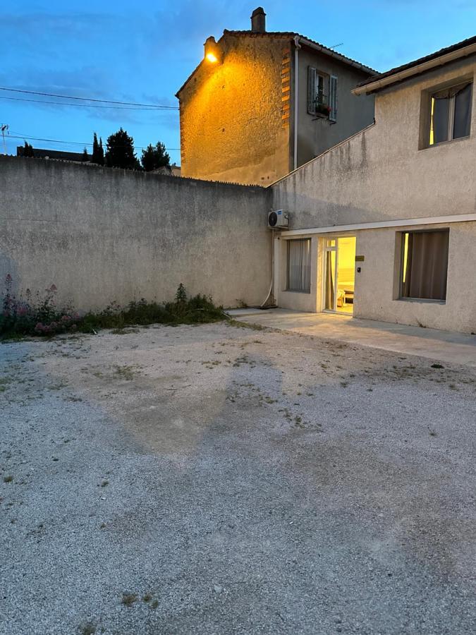 Lovenest Marsella Exterior foto